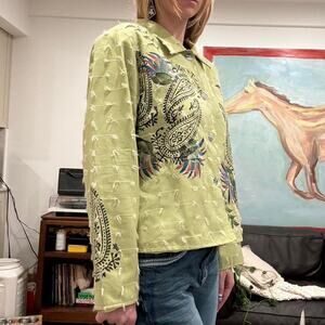 Green design button up shirt